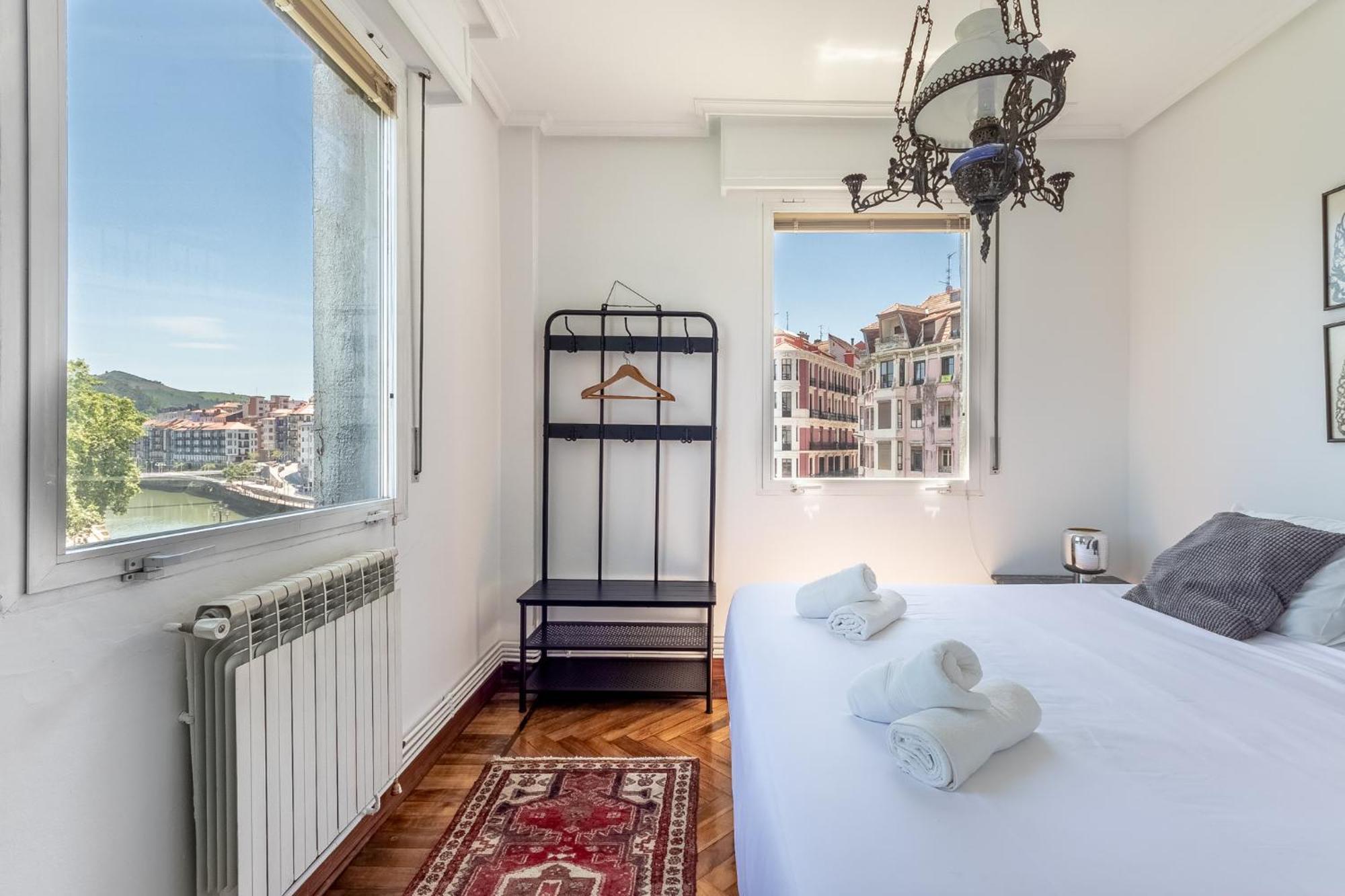 Apartamento Con Vistas A La Ria Билбао Екстериор снимка