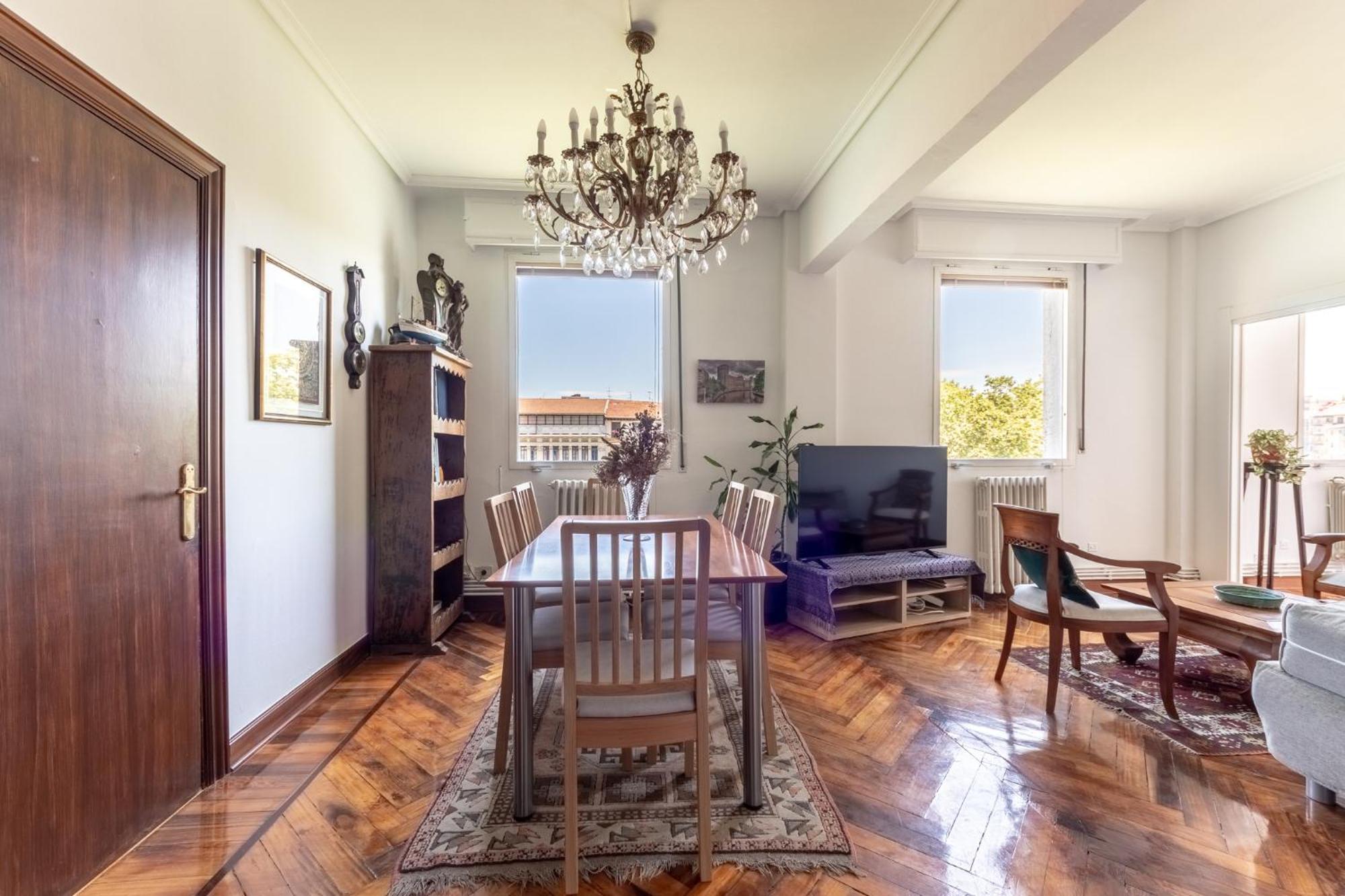 Apartamento Con Vistas A La Ria Билбао Екстериор снимка